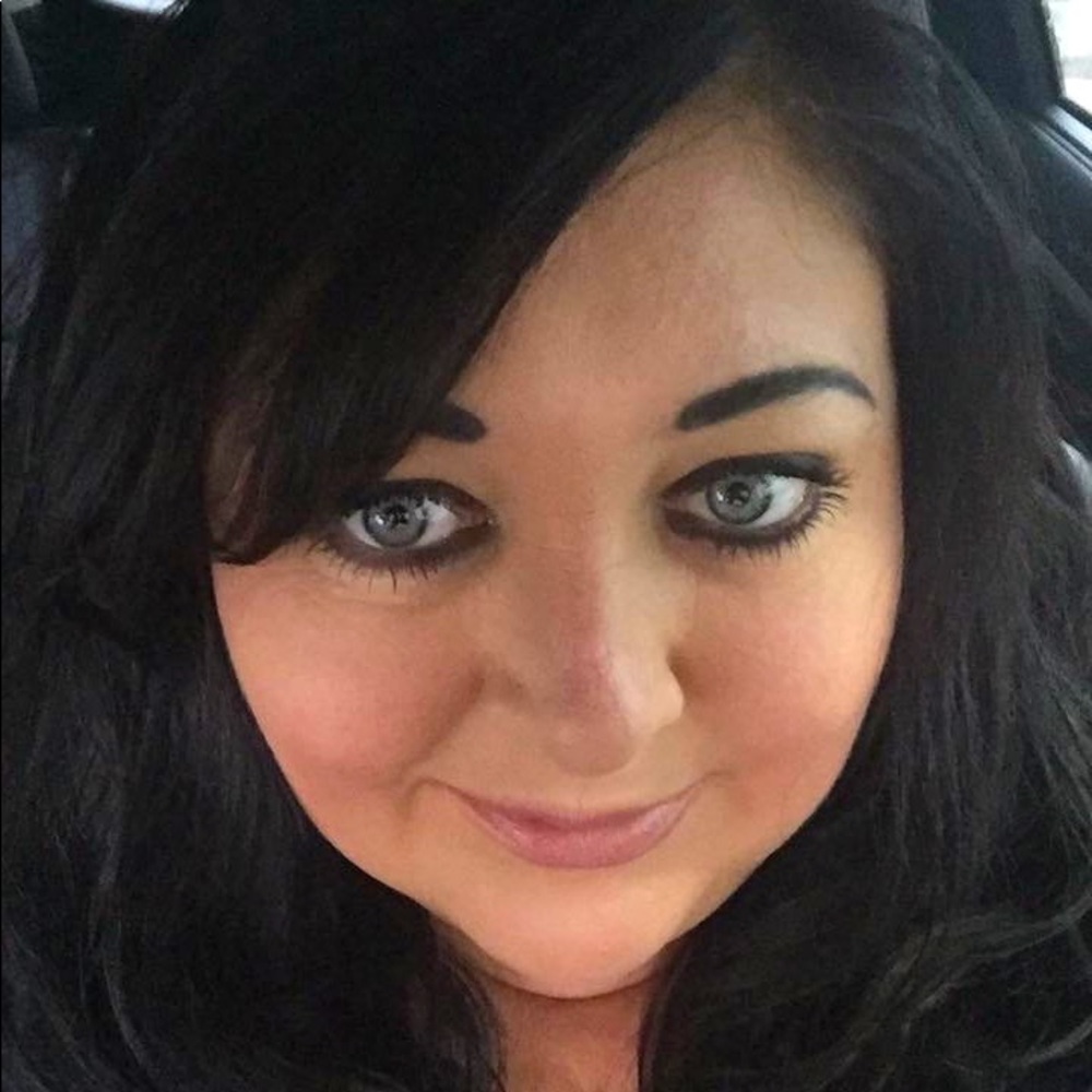 Meet your Posher, Tonya